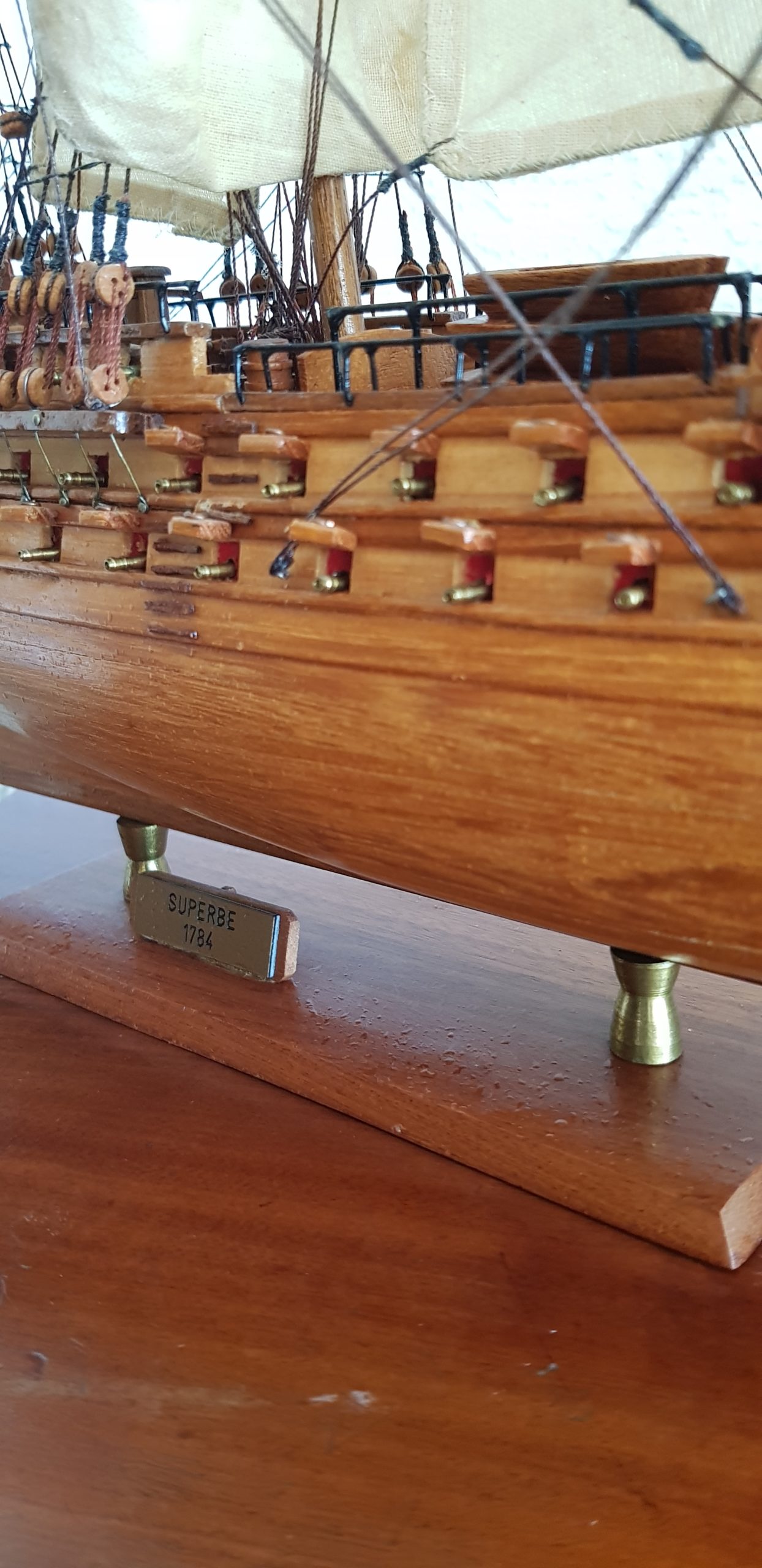 Dépoussiérage maquette fragile APRES